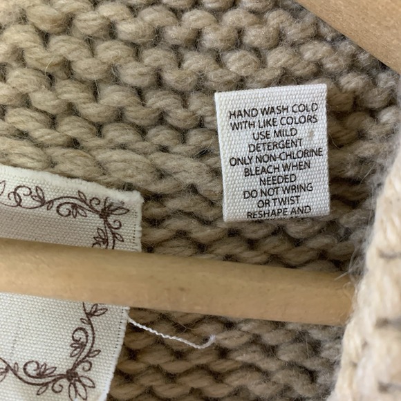 Kenji Womens Chunky Shawl Lambswool Angora Sweater Vest Large Camel Quiet Luxury - Picture 7 of 9